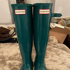 Teal Hunter tall boots